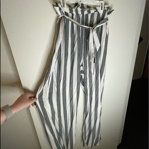 Striped wide leg pants